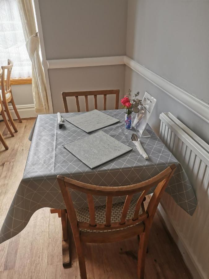 Leeds House Guest House Бридлінгтон Екстер'єр фото